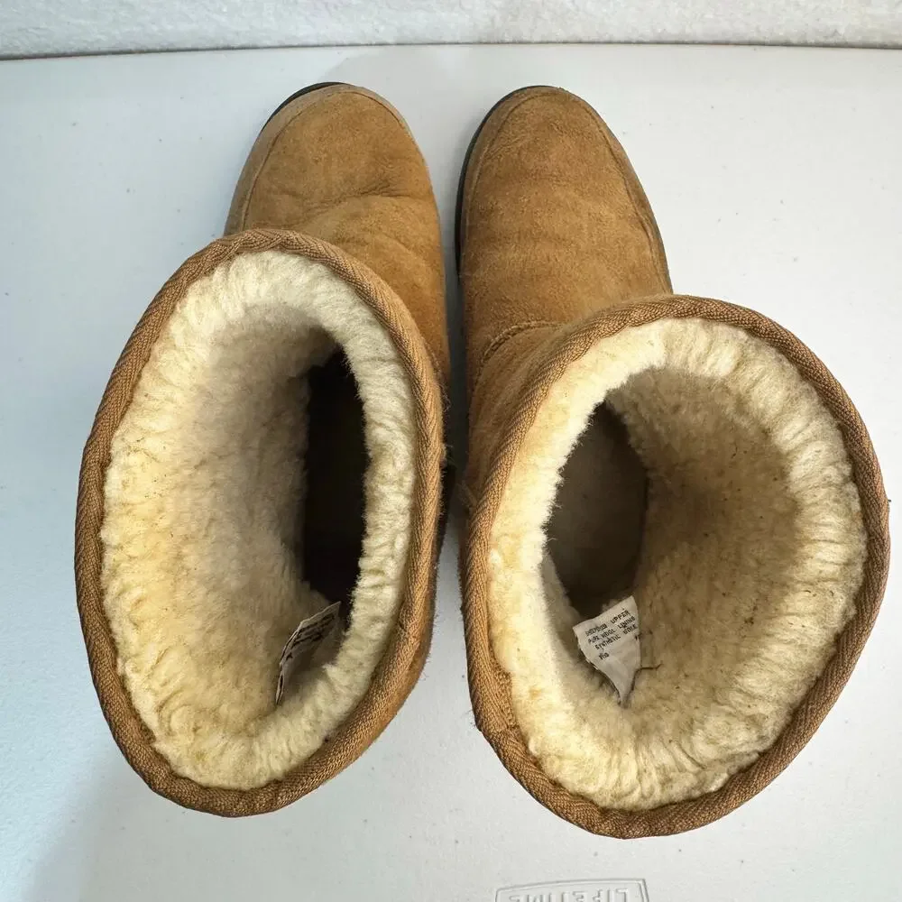 UGG Australia Classic Ultra Short Boots #5225 Chestnut Sheepskin Leather Size 9